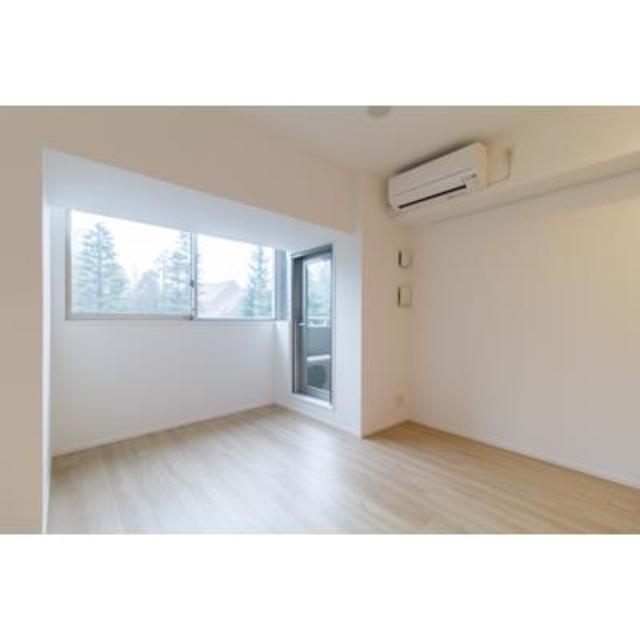 居室・リビング　同タイプ部屋　参考写真