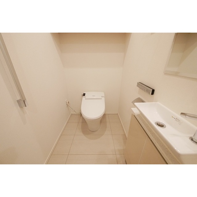 トイレ　※反転タイプのお部屋の写真