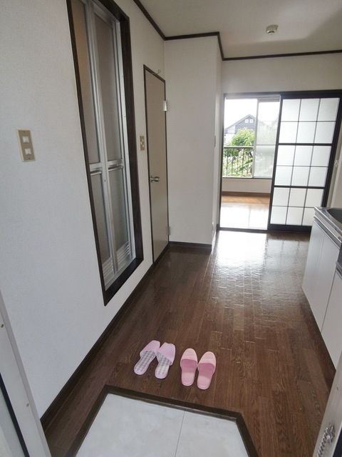 玄関　☆下駄箱もあります