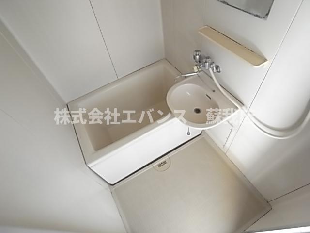 バス・シャワールーム　お風呂です