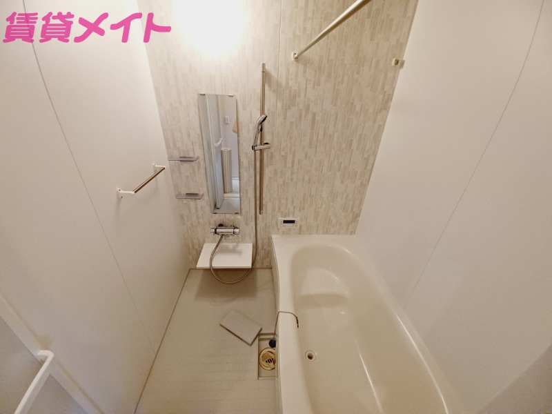 バス・シャワールーム　別部屋参考写真です