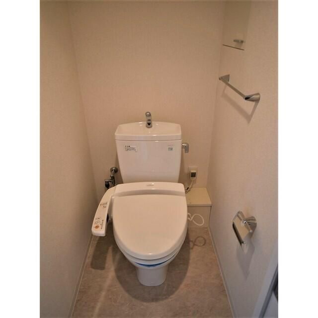 トイレ　シンプルで使いやすいトイレです