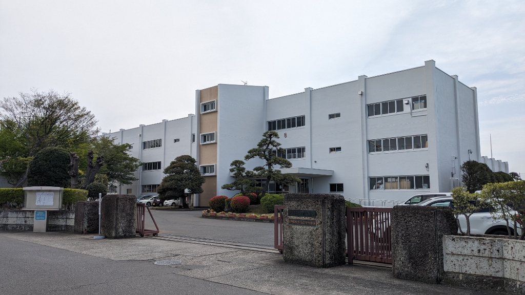 高校・高専　栃木県立宇都宮東高校（高校・高専）まで869m