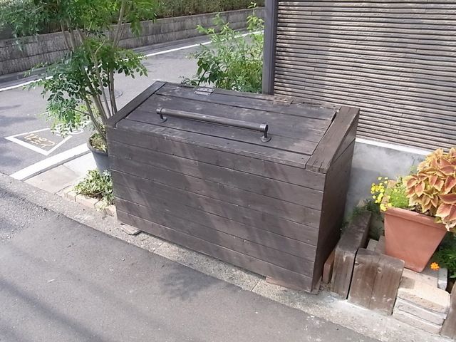 エントランス　★ゴミ置場★