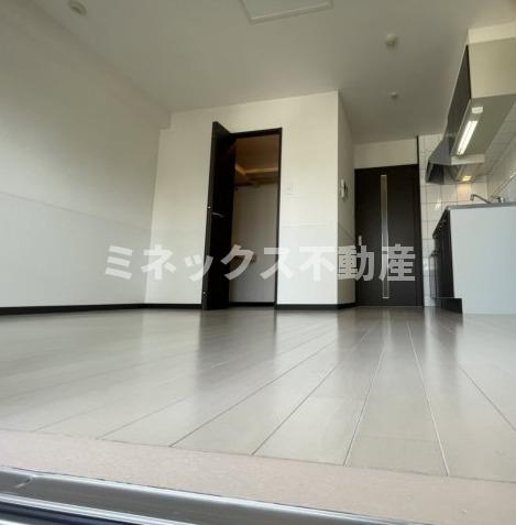 居室・リビング　同タイプのお部屋の写真。現況を優先します。