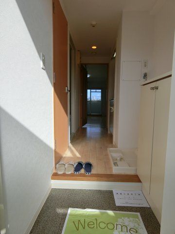 デュンケルブラウの玄関写真