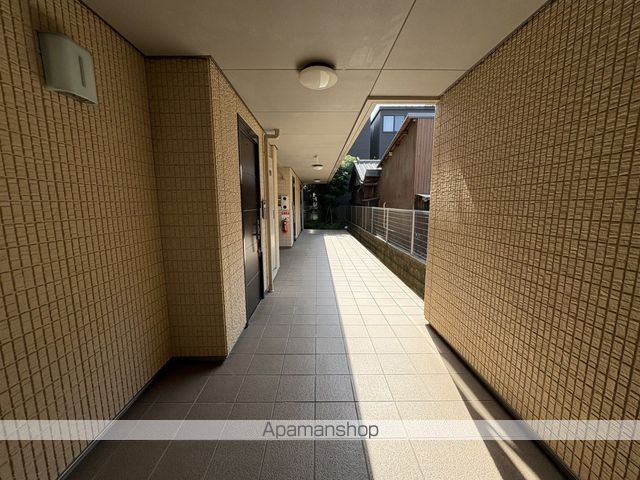 ロビー　ロビー