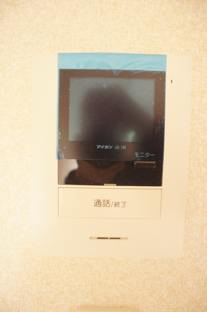 セキュリティ　ＴＶモニタ付インターホン完備で突然の来訪者が来ても安心◎