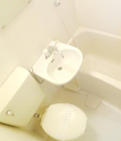 トイレ　☆広々ユニットバス☆