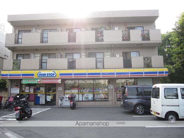 コンビニ　ミニストップ（コンビニ）まで1668m
