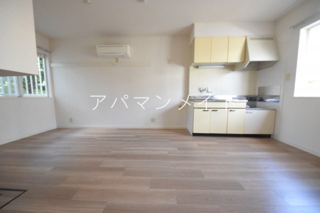 居室・リビング　角部屋です！