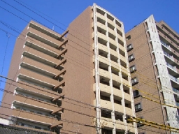 建物外観　外観写真（昼）