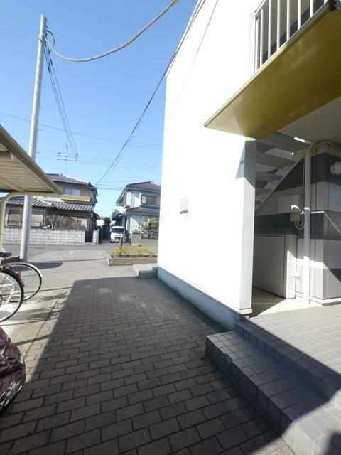 エントランス　★玄関への入口です★