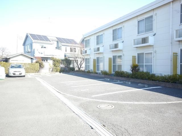 駐車場　★敷地内に駐車場あります★