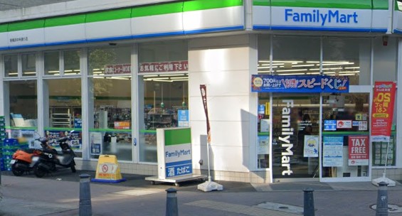 コンビニ　ファミリーマート 新横浜中央通り店（コンビニ）まで354m