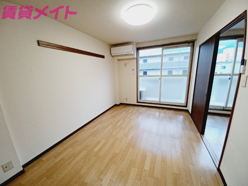 その他部屋・スペース　反転タイプ参考写真