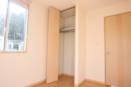 収納　※別部屋の写真です