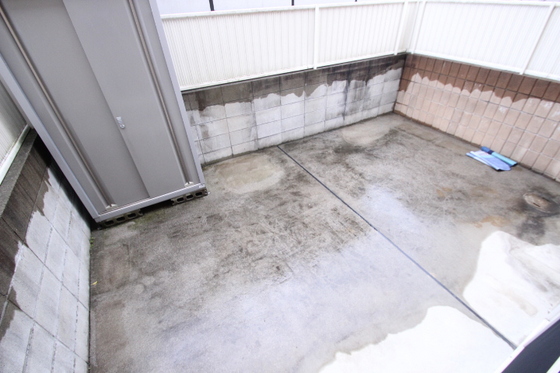 庭　※別部屋の写真です