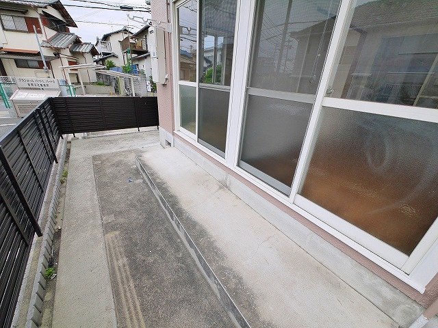 庭　お庭で自由な時間を過ごせます