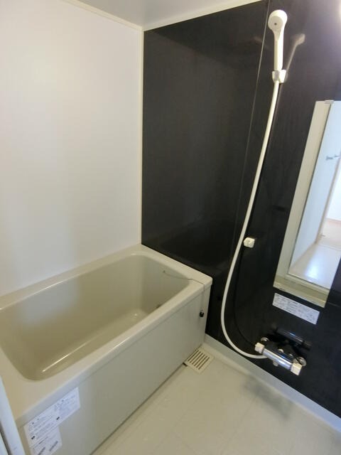 バス・シャワールーム　一日の疲れを癒してください