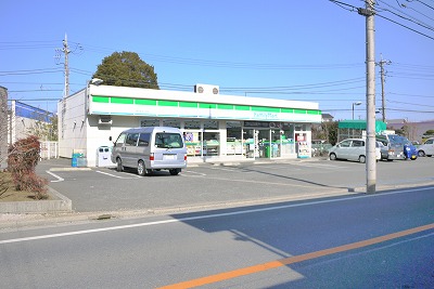 コンビニ　ファミリーマート 南大泉五丁目店（コンビニ）まで603m