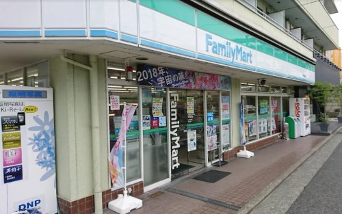 コンビニ　ファミリーマート 甲子園口店（コンビニ）まで452m