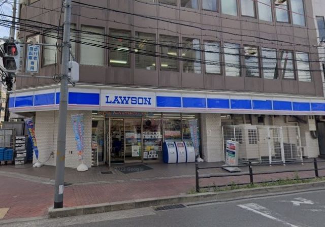 コンビニ　ローソン 江坂店（コンビニ）まで855m