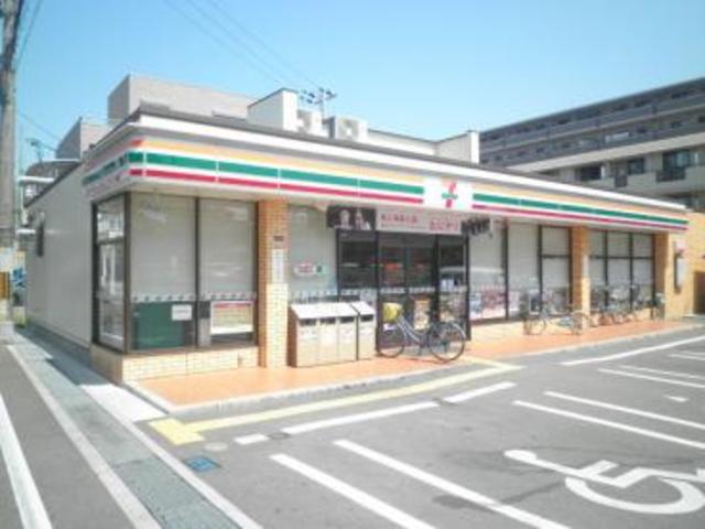 コンビニ　セブンイレブン泉大津東助松町店（コンビニ）まで542m