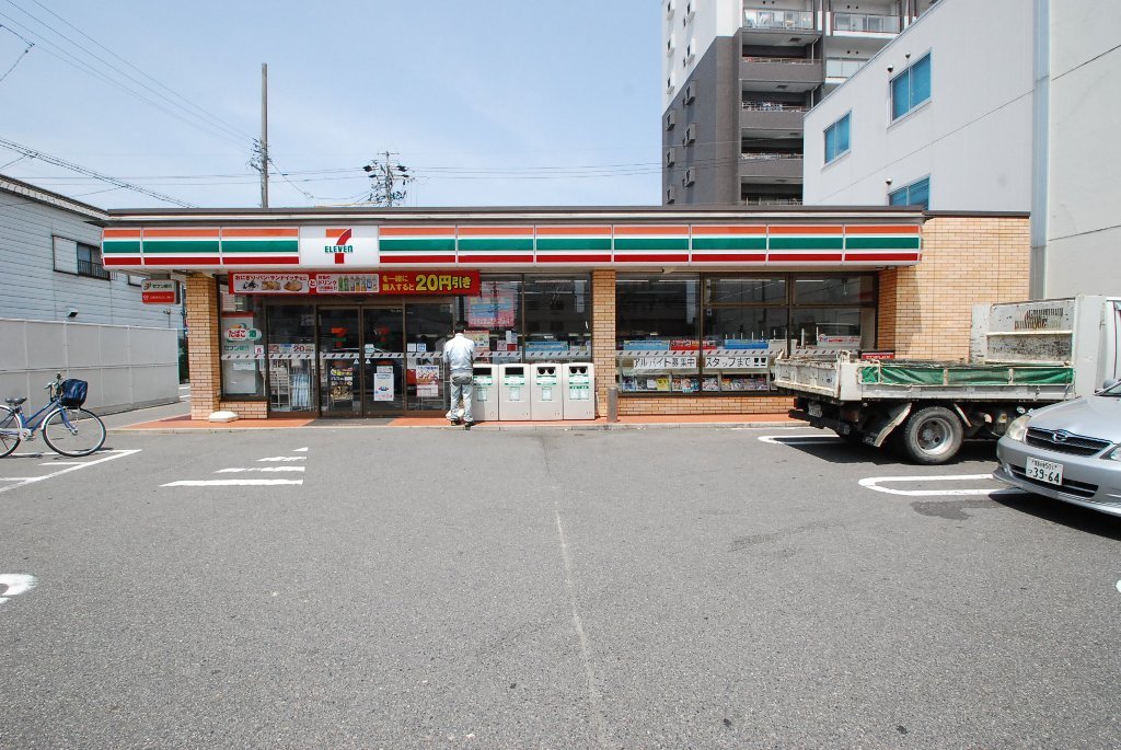 その他　セブンイレブン名古屋若葉通2丁目店（その他）まで444m