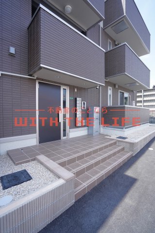 エントランス　建物の内部です
