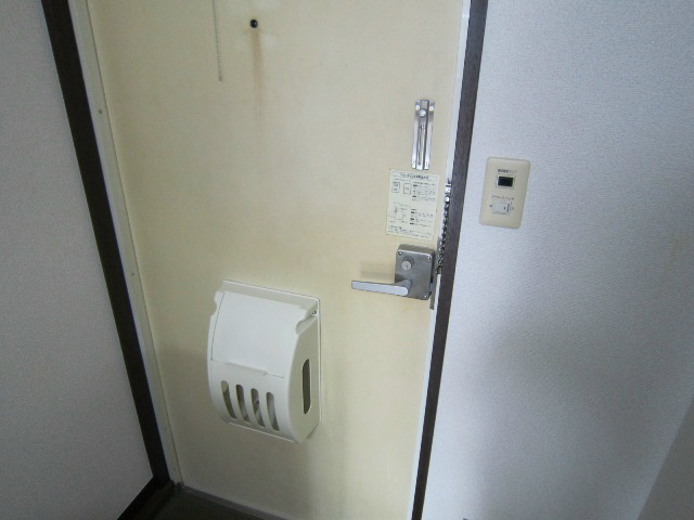 玄関　他室参照