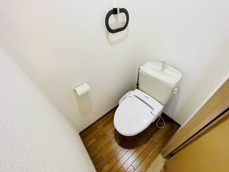 トイレ　別部屋写真