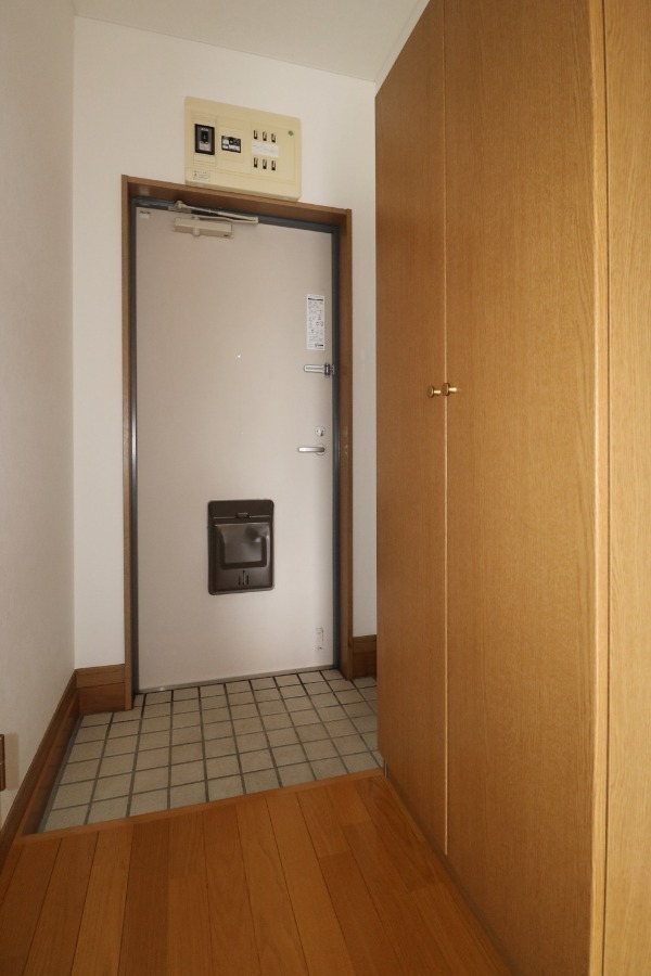 玄関　玄関
