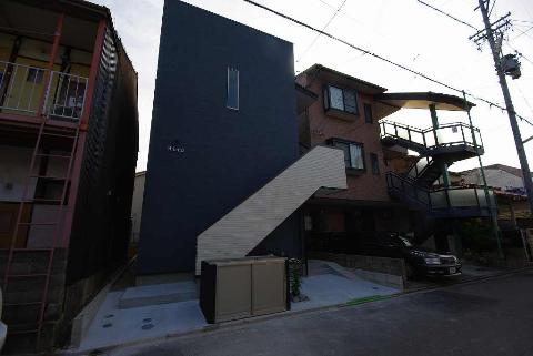 建物外観　外観写真（昼）
