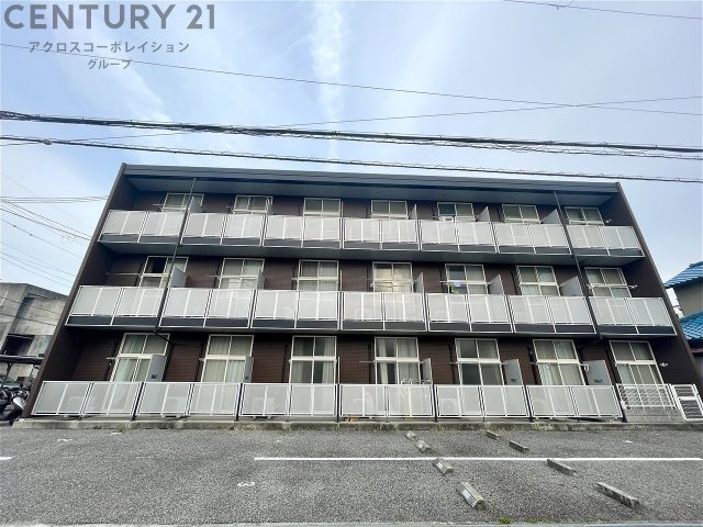 建物外観　モニター付きインターホンついてます♪