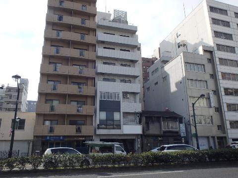 建物外観　外観写真（昼）