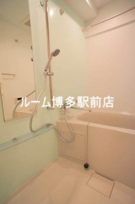 バス・シャワールーム　別号室
