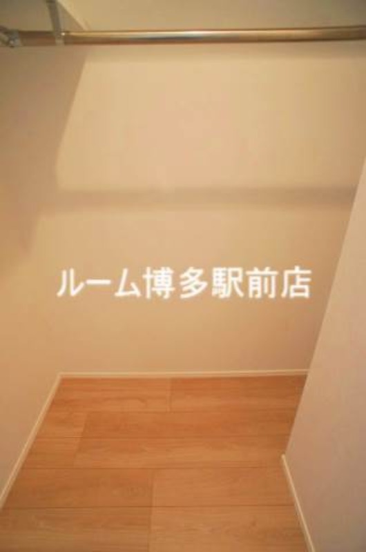 収納　別号室