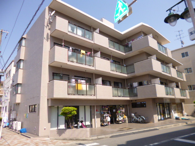 建物外観　キレイな外観です