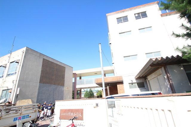 小学校　名古屋市立筒井小学校（小学校）まで300m