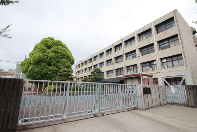 高校・高専　東海中学校 高等学校（高校・高専）まで500m