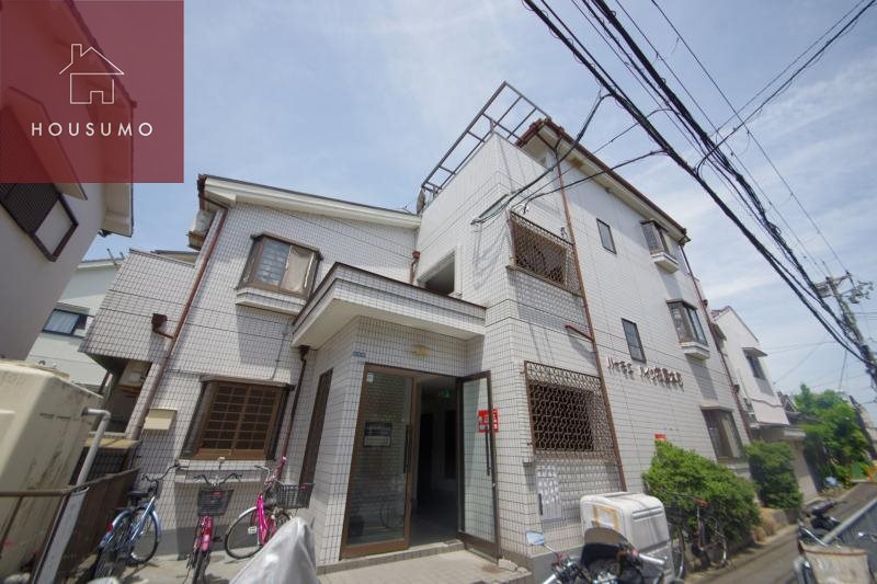 建物外観　落ち着いた雰囲気の外観です