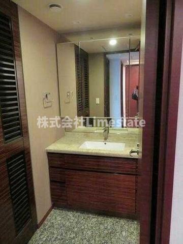 洗面設備　別部屋参考写真
