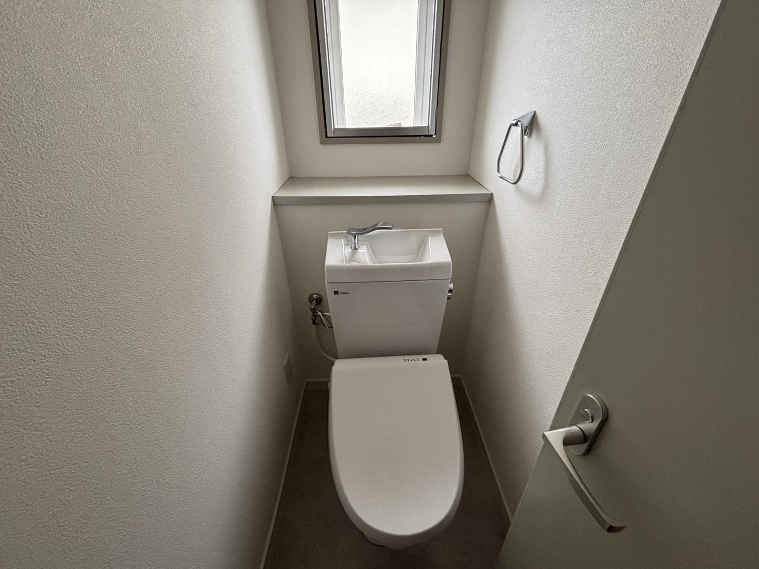 J-018のトイレ写真