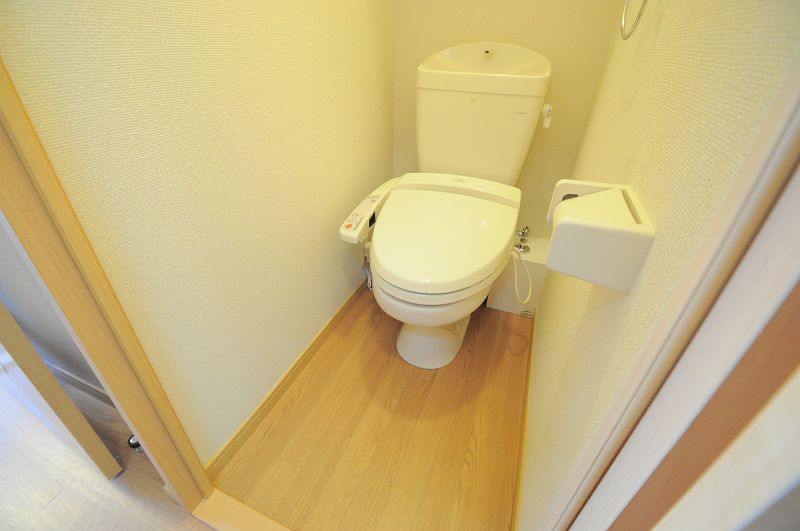 その他　温水洗浄便座付　清潔なトイレスペース