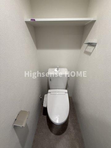 トイレ　落ち着いたトイレです