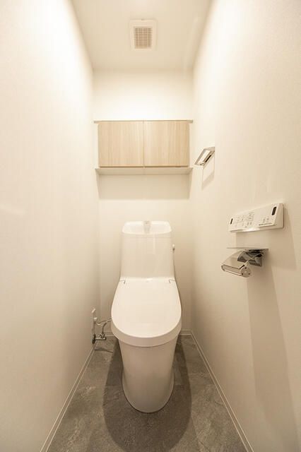 トイレ　写真は同タイプ住居です