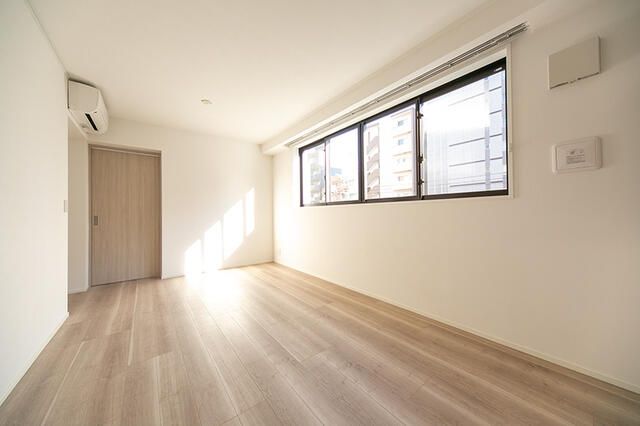 居室・リビング　写真は同タイプ住居です