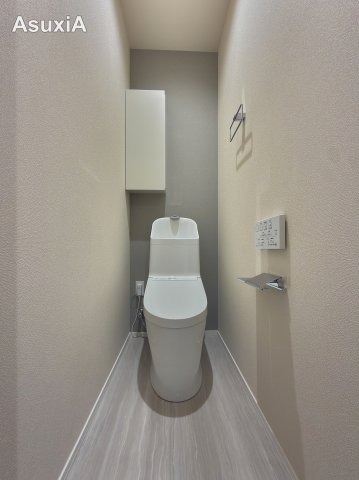 トイレ　同タイプ間取りの別部屋写真です。