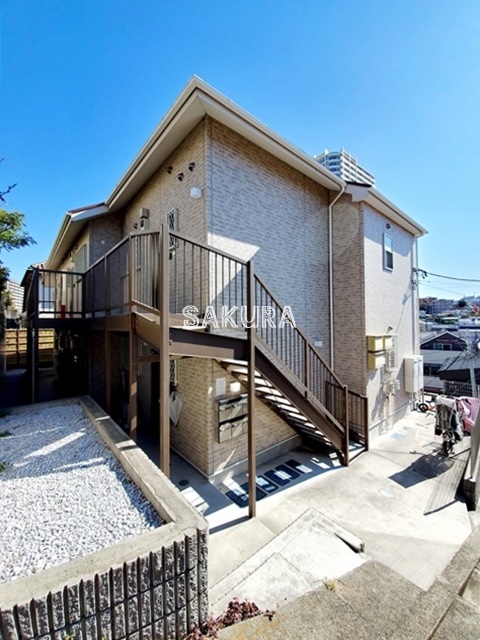 エントランス　お洒落な建物デザイン♪